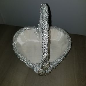 Flower girl basket
